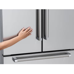 REFRIGERADOR TECNO PROFESSIONAL TR57 FXDP DE PISO E DE EMBUTIR FRENCH DOOR COM 571 LITROS ICE MAKER PUXADORES EM INOX ESCOVADO 91 CM 220V